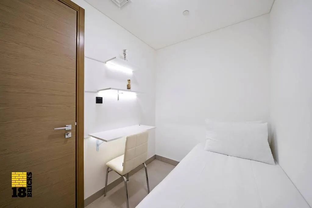 Spacious And Comfort Stay At Sobha Waves Dubai
