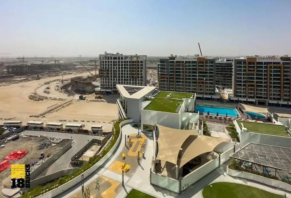 Spacious And Comfort Stay At Sobha Waves Dubai 0*,