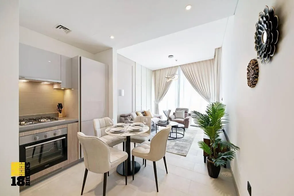 Spacious And Comfort Stay At Sobha Waves Dubai Apartment